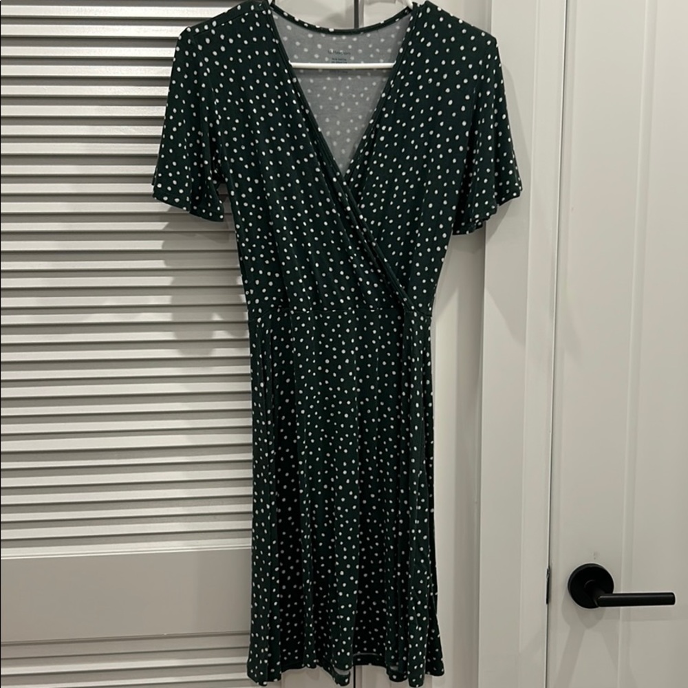 Green and white polka dot dress